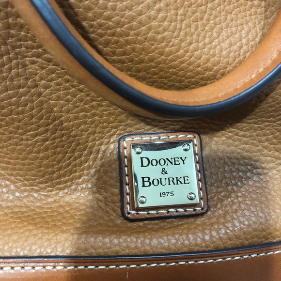 NWOT Dooney & Bourke - Picture 7 of 12